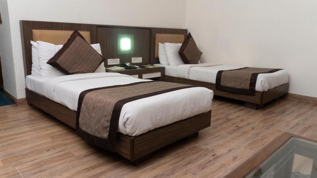 Mg Regency Hotel Baddi Luaran gambar